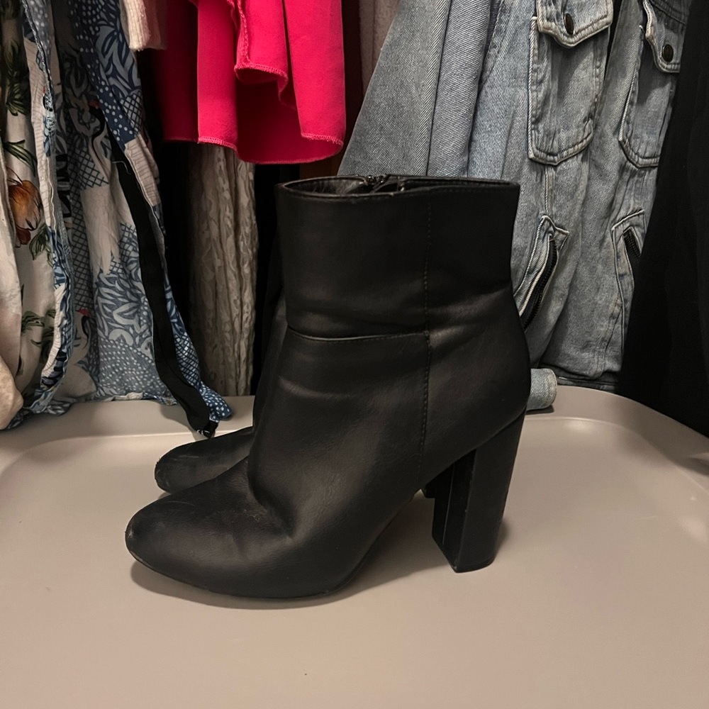 Cute vintage boots